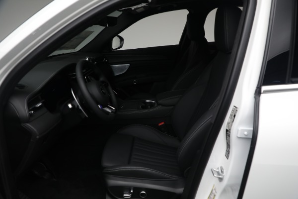 Used 2025 Maserati Grecale for sale $57,550 at Alfa Romeo of Westport in Westport CT 06880 13
