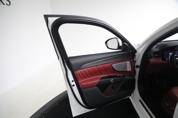 New 2025 Maserati Grecale for sale $81,910 at Alfa Romeo of Westport in Westport CT 06880 23