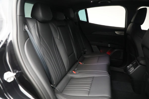 New 2025 Maserati Grecale for sale Sold at Alfa Romeo of Westport in Westport CT 06880 19