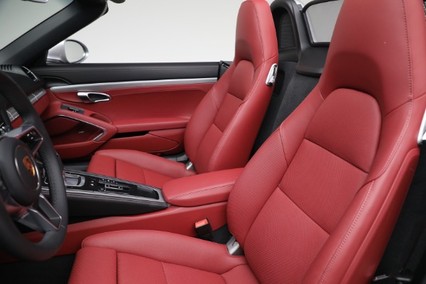 Used 2025 Porsche 718 Boxster for sale Sold at Alfa Romeo of Westport in Westport CT 06880 16