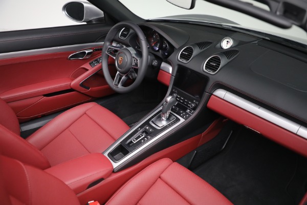 Used 2025 Porsche 718 Boxster for sale Sold at Alfa Romeo of Westport in Westport CT 06880 20