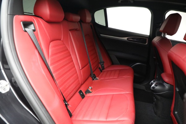 Used 2022 Alfa Romeo Stelvio for sale Sold at Alfa Romeo of Westport in Westport CT 06880 20