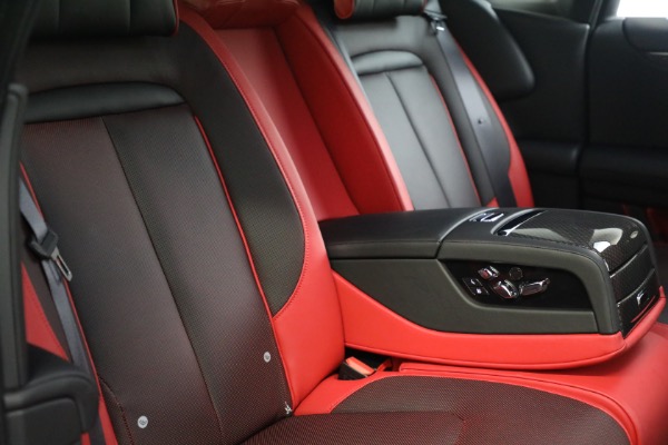 Used 2025 Rolls-Royce Black Badge Ghost for sale $445,900 at Alfa Romeo of Westport in Westport CT 06880 27