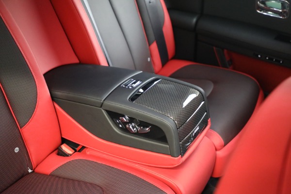 Used 2025 Rolls-Royce Black Badge Ghost for sale $445,900 at Alfa Romeo of Westport in Westport CT 06880 28