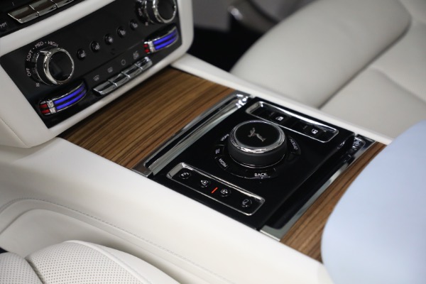 Used 2025 Rolls-Royce Ghost for sale Sold at Alfa Romeo of Westport in Westport CT 06880 26