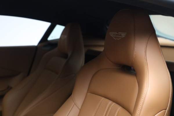 New 2026 Aston Martin Vantage for sale $240,100 at Alfa Romeo of Westport in Westport CT 06880 23