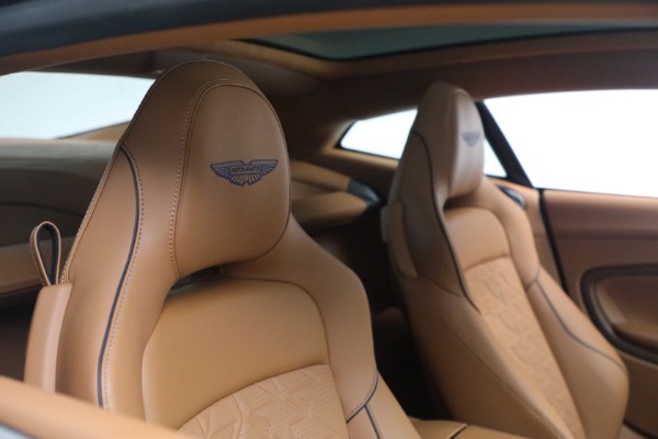 New 2026 Aston Martin Vanquish for sale $498,000 at Alfa Romeo of Westport in Westport CT 06880 23