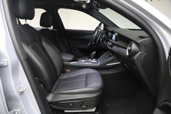 Used 2022 Alfa Romeo Stelvio Sprint for sale Sold at Alfa Romeo of Westport in Westport CT 06880 11