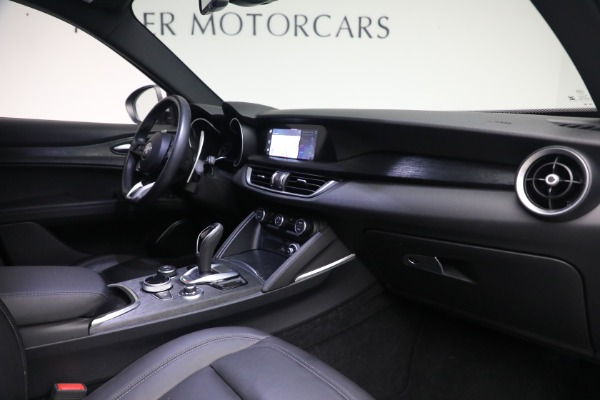 Used 2022 Alfa Romeo Stelvio Sprint for sale Sold at Alfa Romeo of Westport in Westport CT 06880 17
