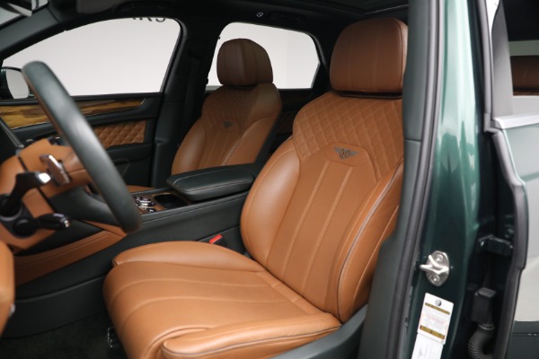 Used 2021 Bentley Bentayga V8 for sale $109,900 at Alfa Romeo of Westport in Westport CT 06880 21
