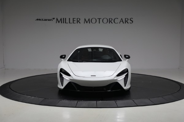 New 2026 McLaren Artura TechLux for sale $304,500 at Alfa Romeo of Westport in Westport CT 06880 12