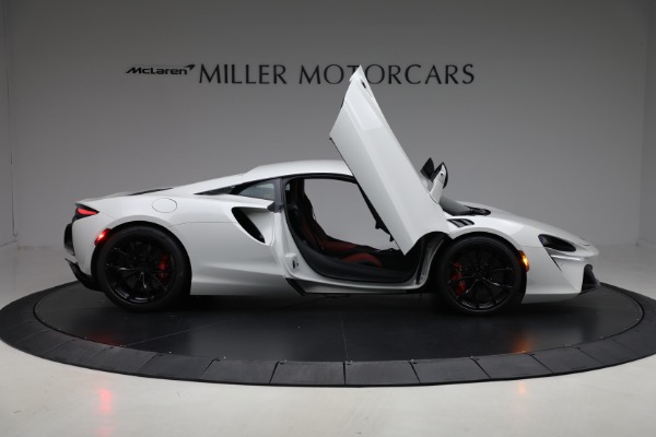 New 2026 McLaren Artura TechLux for sale $304,500 at Alfa Romeo of Westport in Westport CT 06880 19