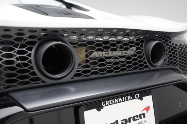 New 2026 McLaren Artura TechLux for sale $304,500 at Alfa Romeo of Westport in Westport CT 06880 27
