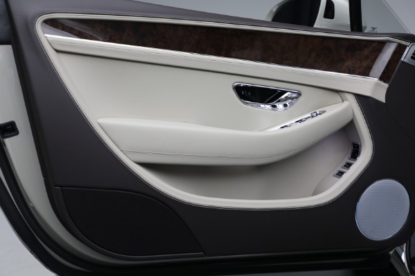 New 2026 Bentley Continental GTC for sale $372,755 at Alfa Romeo of Westport in Westport CT 06880 18