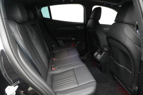 New 2025 Maserati Grecale for sale Sold at Alfa Romeo of Westport in Westport CT 06880 18