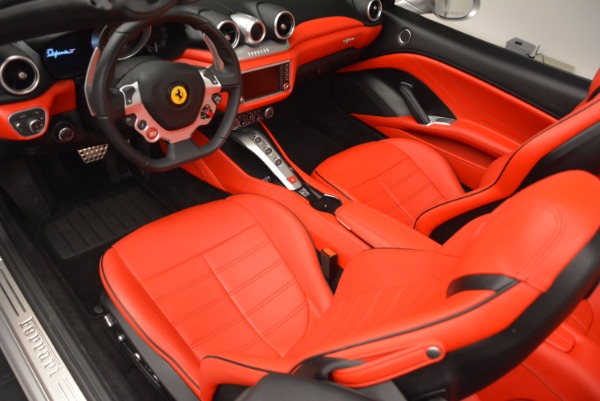 Used 2016 Ferrari California T for sale Sold at Alfa Romeo of Westport in Westport CT 06880 21