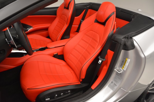 Used 2016 Ferrari California T for sale Sold at Alfa Romeo of Westport in Westport CT 06880 23