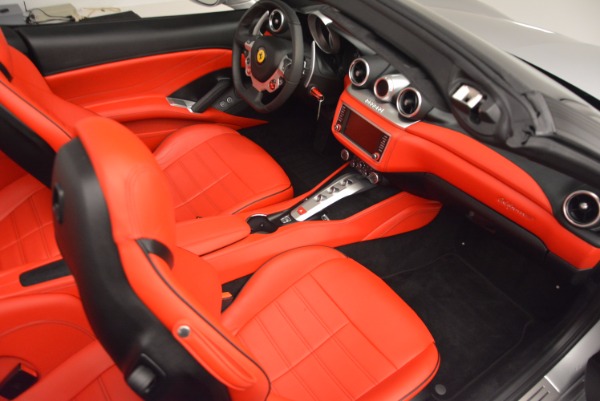 Used 2016 Ferrari California T for sale Sold at Alfa Romeo of Westport in Westport CT 06880 24