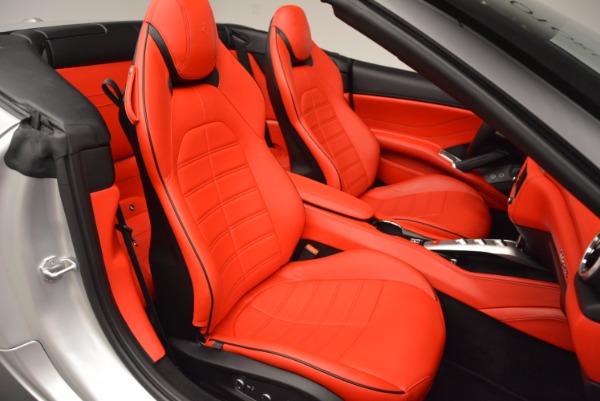 Used 2016 Ferrari California T for sale Sold at Alfa Romeo of Westport in Westport CT 06880 26