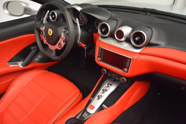 Used 2016 Ferrari California T for sale Sold at Alfa Romeo of Westport in Westport CT 06880 27