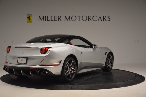 Used 2016 Ferrari California T for sale Sold at Alfa Romeo of Westport in Westport CT 06880 6