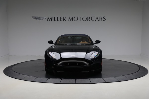 Used 2022 Aston Martin DB11 Volante for sale Sold at Alfa Romeo of Westport in Westport CT 06880 10