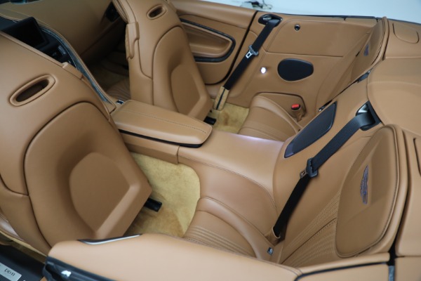 Used 2022 Aston Martin DB11 Volante for sale Sold at Alfa Romeo of Westport in Westport CT 06880 27