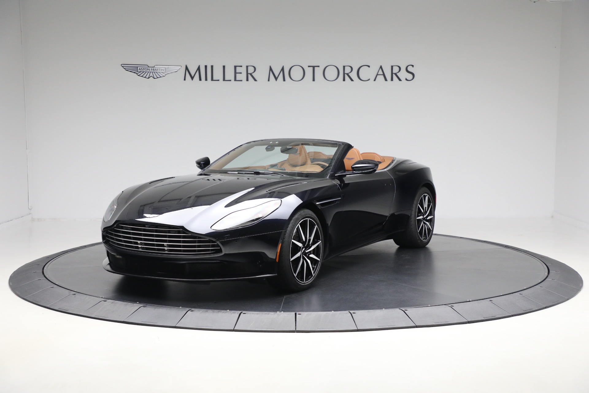 Used 2022 Aston Martin DB11 Volante for sale Sold at Alfa Romeo of Westport in Westport CT 06880 1