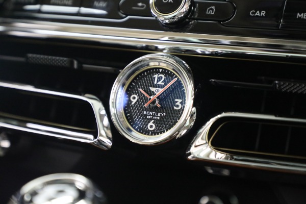 Used 2024 Bentley Flying Spur Hybrid for sale Sold at Alfa Romeo of Westport in Westport CT 06880 25