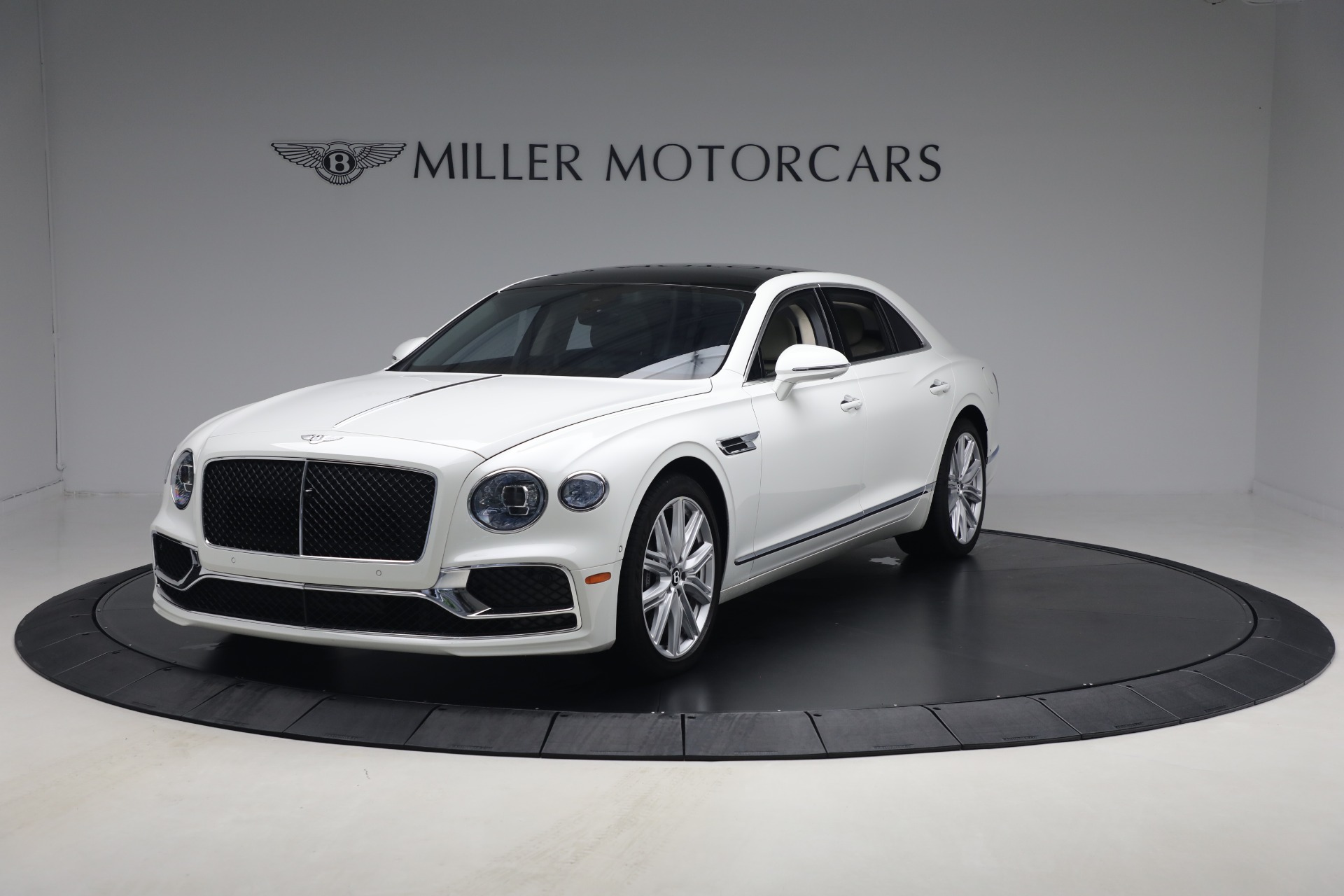 Used 2024 Bentley Flying Spur Hybrid for sale Sold at Alfa Romeo of Westport in Westport CT 06880 1