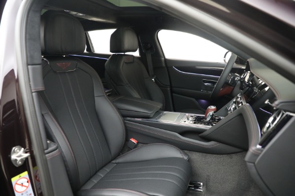 New 2026 Bentley Flying Spur for sale $317,510 at Alfa Romeo of Westport in Westport CT 06880 25