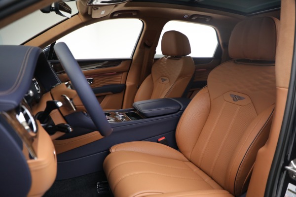 New 2025 Bentley Bentayga Azure V8 for sale Sold at Alfa Romeo of Westport in Westport CT 06880 18