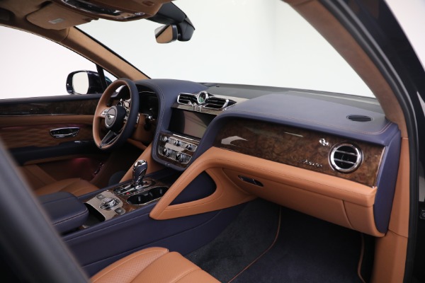 New 2025 Bentley Bentayga Azure V8 for sale Sold at Alfa Romeo of Westport in Westport CT 06880 23