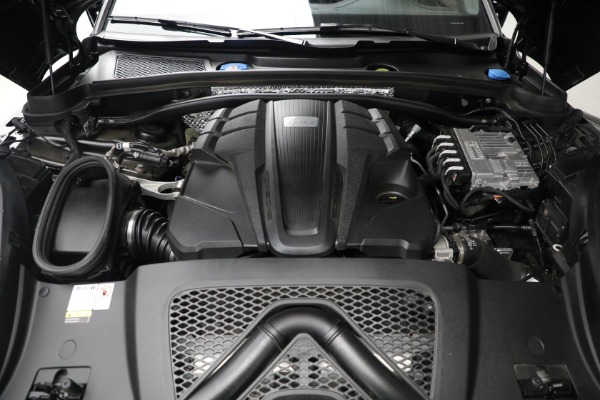 Used 2023 Porsche Macan S for sale Sold at Alfa Romeo of Westport in Westport CT 06880 27