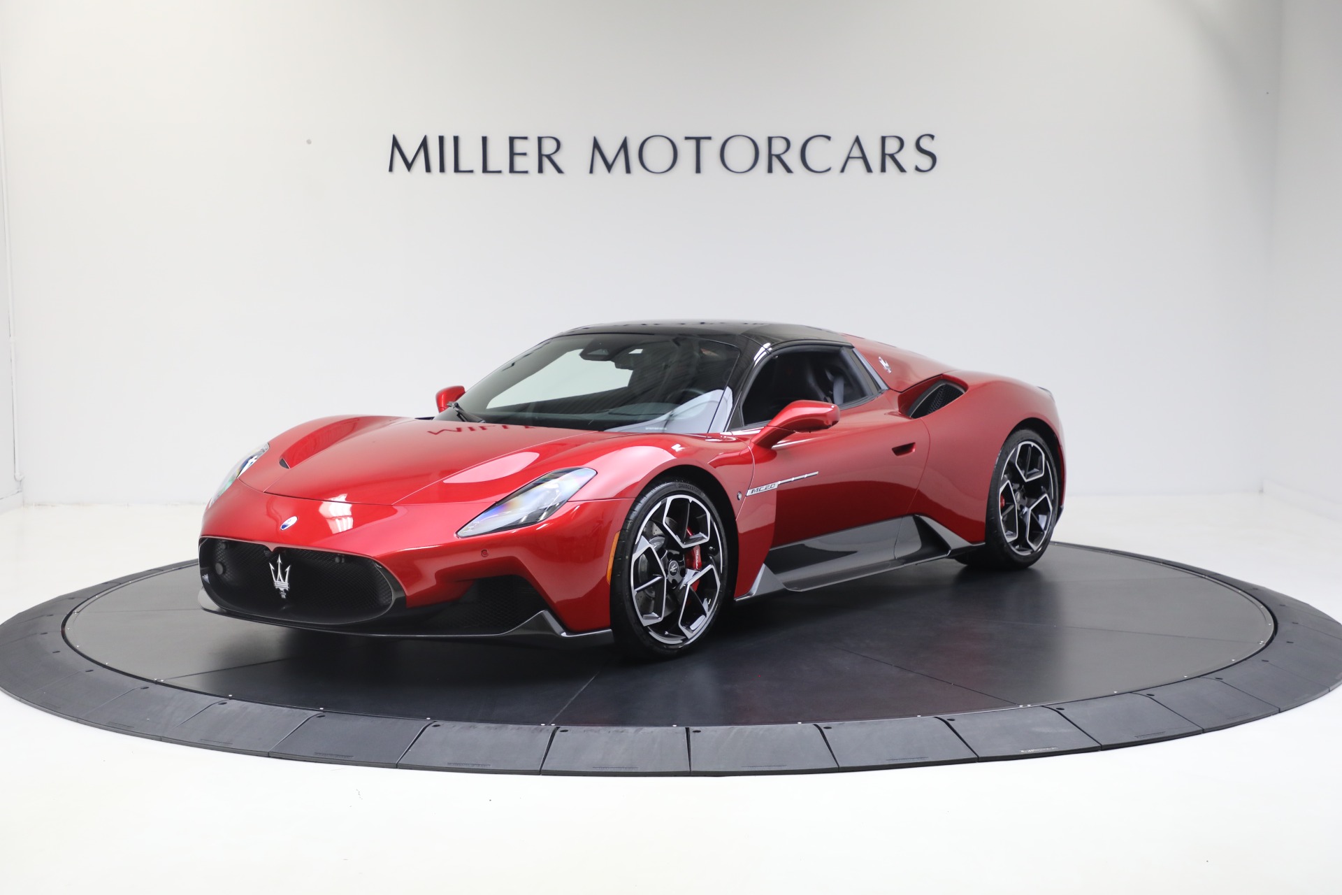 Used 2024 Maserati MC20 Cielo for sale $239,900 at Alfa Romeo of Westport in Westport CT 06880 1