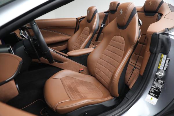 Used 2025 Ferrari Roma Spider for sale $324,900 at Alfa Romeo of Westport in Westport CT 06880 16