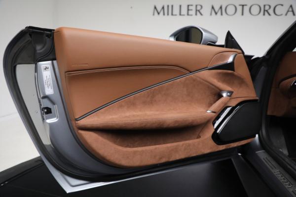 Used 2025 Ferrari Roma Spider for sale $324,900 at Alfa Romeo of Westport in Westport CT 06880 22