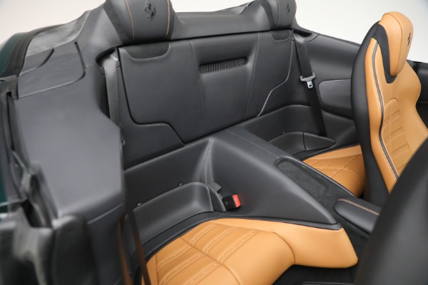 Used 2025 Ferrari Roma Spider for sale $349,900 at Alfa Romeo of Westport in Westport CT 06880 21