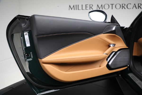 Used 2025 Ferrari Roma Spider for sale $349,900 at Alfa Romeo of Westport in Westport CT 06880 22