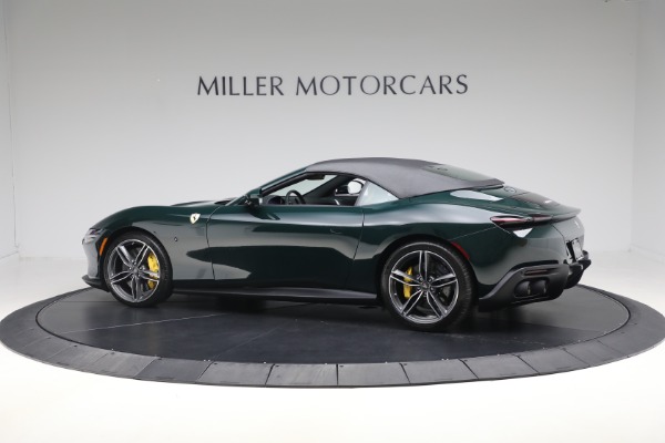 Used 2025 Ferrari Roma Spider for sale $349,900 at Alfa Romeo of Westport in Westport CT 06880 27