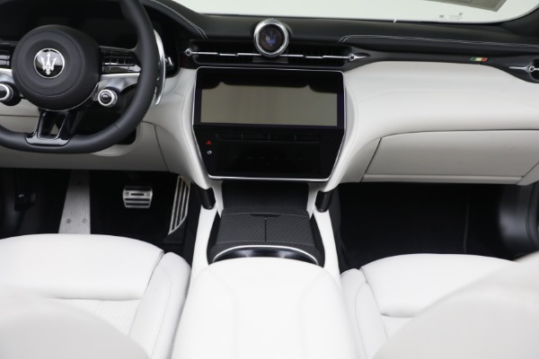 New 2026 Maserati GranCabrio Modena for sale Sold at Alfa Romeo of Westport in Westport CT 06880 22