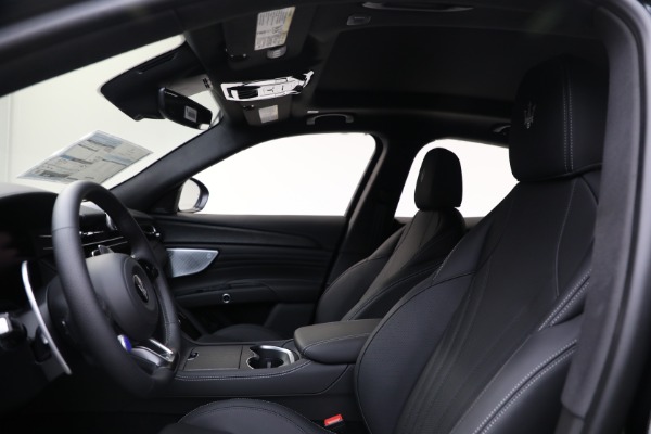 New 2025 Maserati Grecale Modena for sale $81,277 at Alfa Romeo of Westport in Westport CT 06880 13