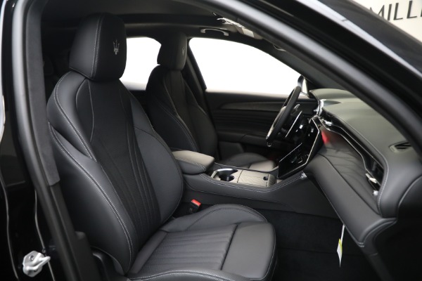 New 2025 Maserati Grecale Modena for sale $81,277 at Alfa Romeo of Westport in Westport CT 06880 17