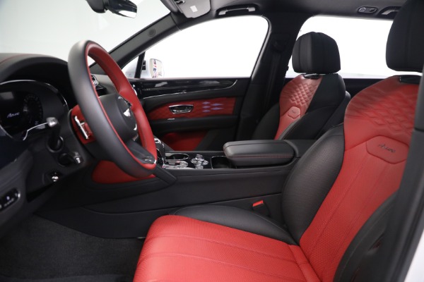 Used 2025 Bentley Bentayga EWB Azure V8 for sale $259,900 at Alfa Romeo of Westport in Westport CT 06880 16