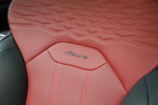 Used 2025 Bentley Bentayga EWB Azure V8 for sale $259,900 at Alfa Romeo of Westport in Westport CT 06880 28