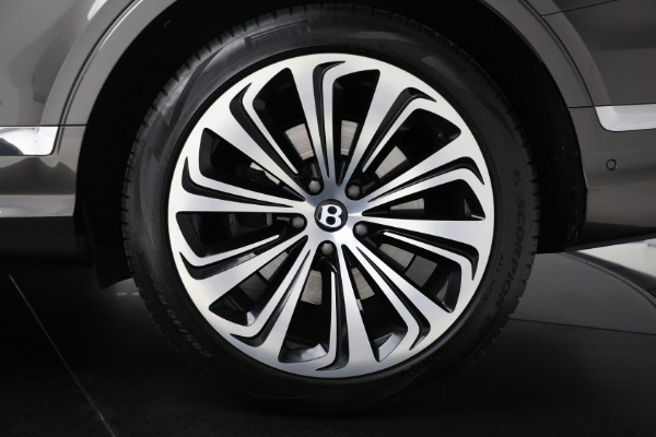 Used 2021 Bentley Bentayga V8 for sale Sold at Alfa Romeo of Westport in Westport CT 06880 14