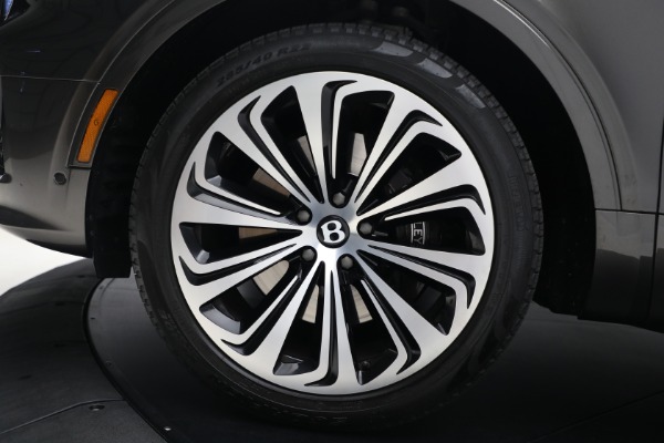 Used 2021 Bentley Bentayga V8 for sale Sold at Alfa Romeo of Westport in Westport CT 06880 15