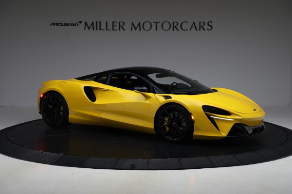 Used 2024 McLaren Artura for sale $193,900 at Alfa Romeo of Westport in Westport CT 06880 10