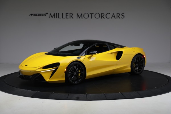 Used 2024 McLaren Artura for sale $193,900 at Alfa Romeo of Westport in Westport CT 06880 2