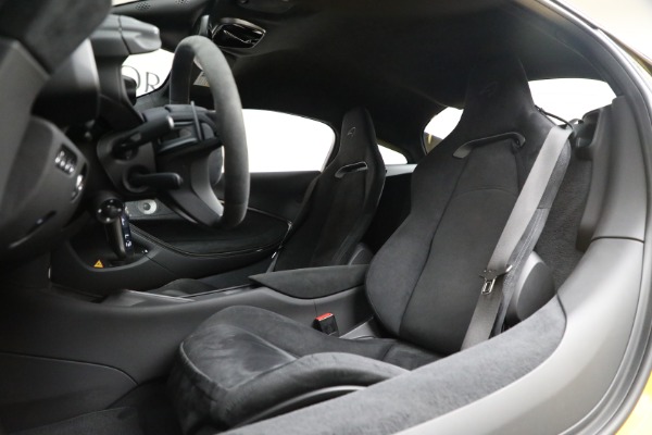 Used 2024 McLaren Artura for sale $193,900 at Alfa Romeo of Westport in Westport CT 06880 21